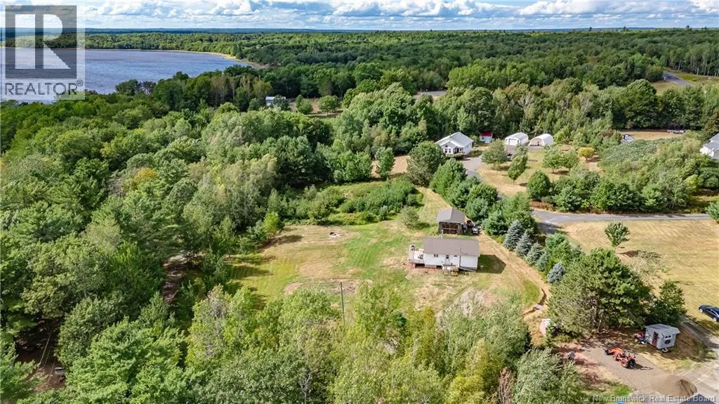 24 Island View Lane