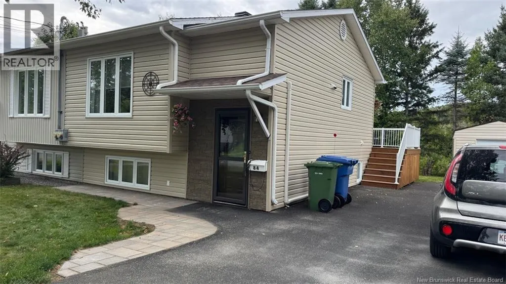 84 Belisle Avenue
