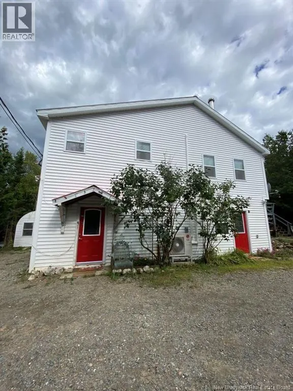 212 Route 735