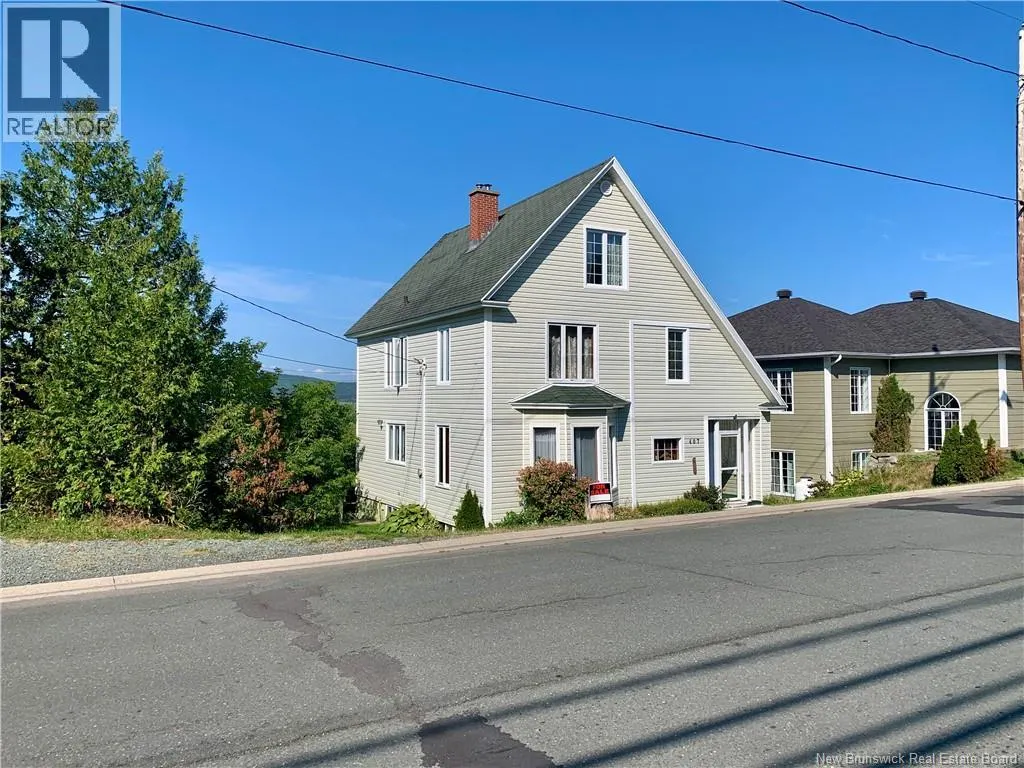 407 Victoria