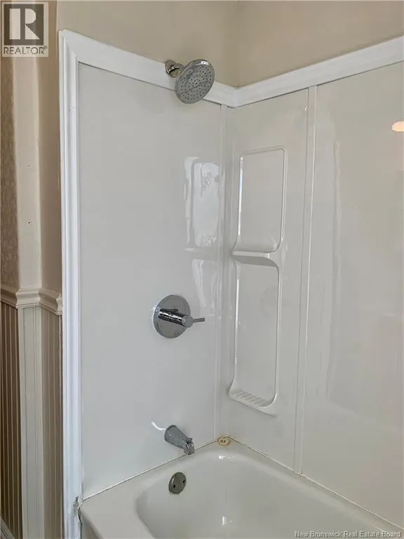 407 Victoria