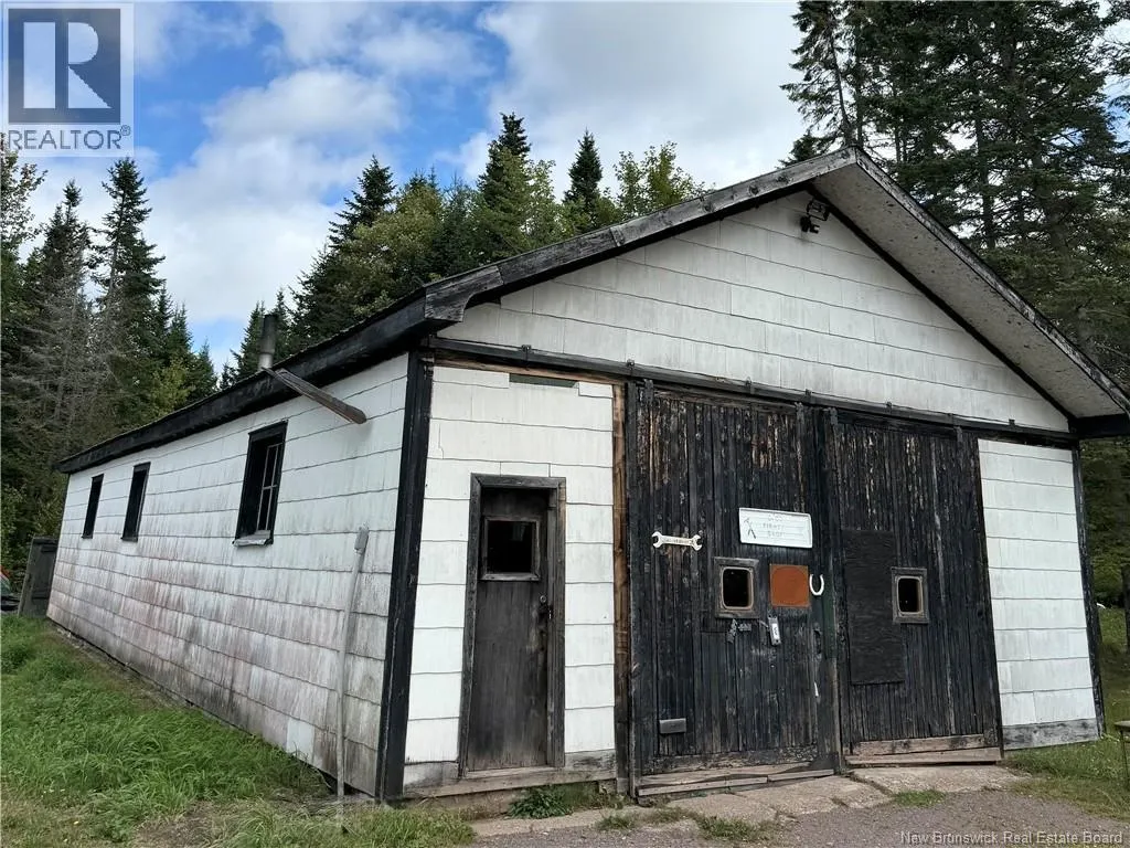 38 Manitoba Road