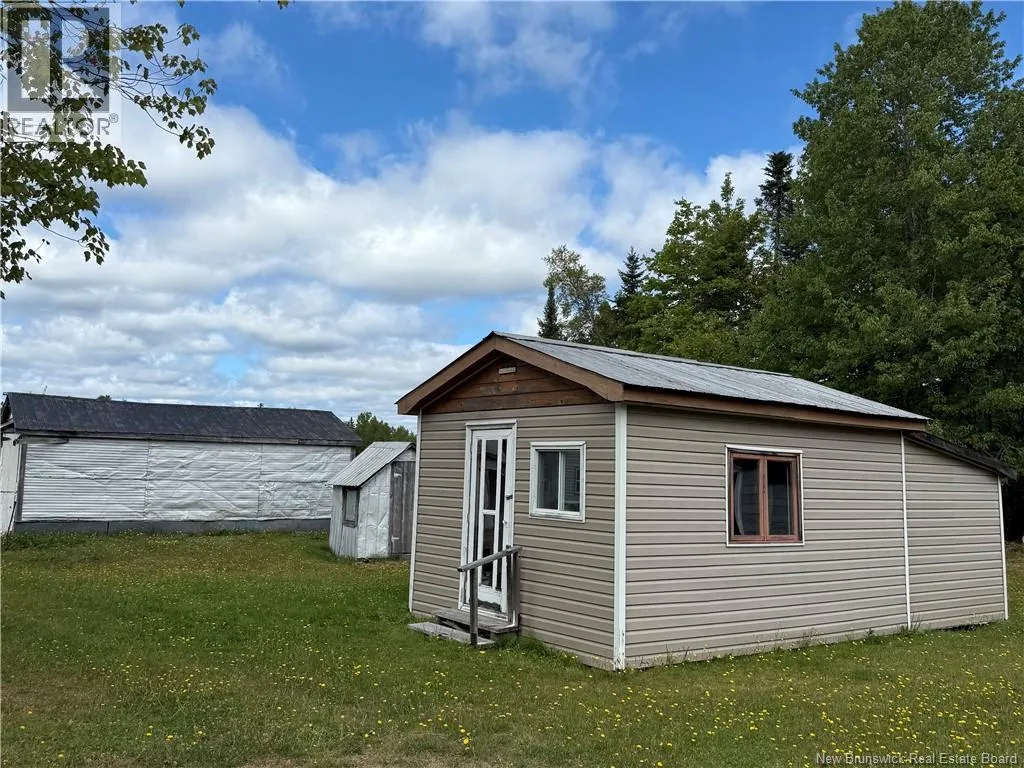 38 Manitoba Road
