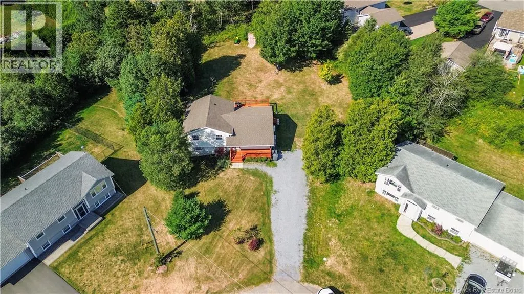 10 Chilkoot Court