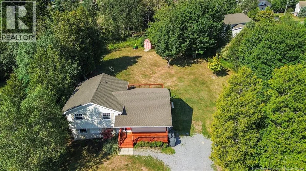 10 Chilkoot Court