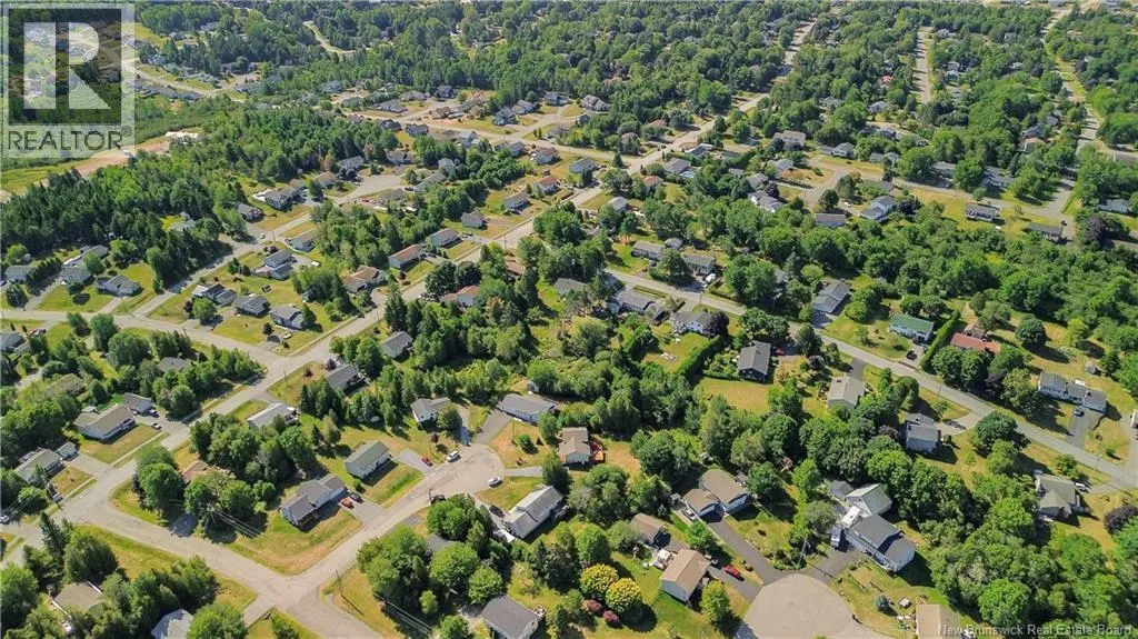 10 Chilkoot Court