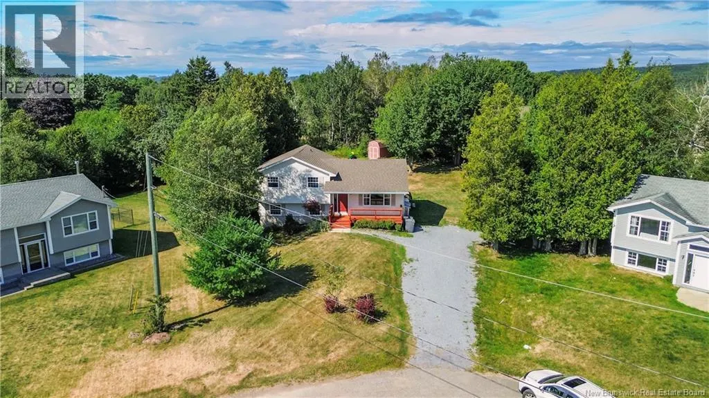10 Chilkoot Court