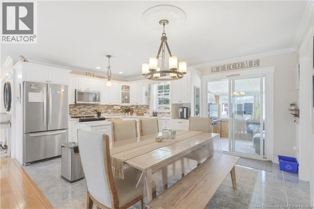 69 Lansdown Avenue