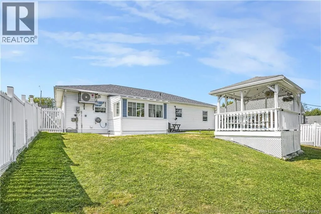 69 Lansdown Avenue