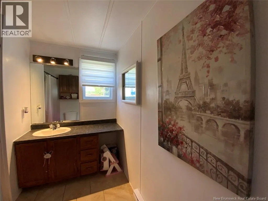 56 le Paradis Street