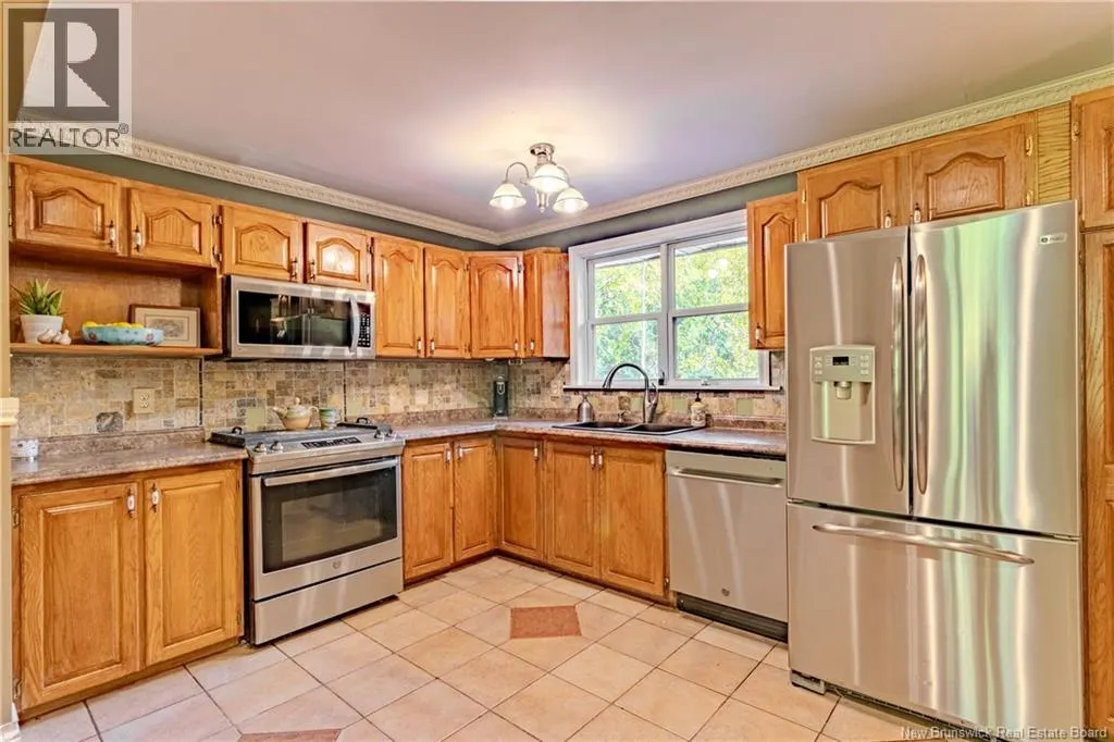 52 Pettingill Road