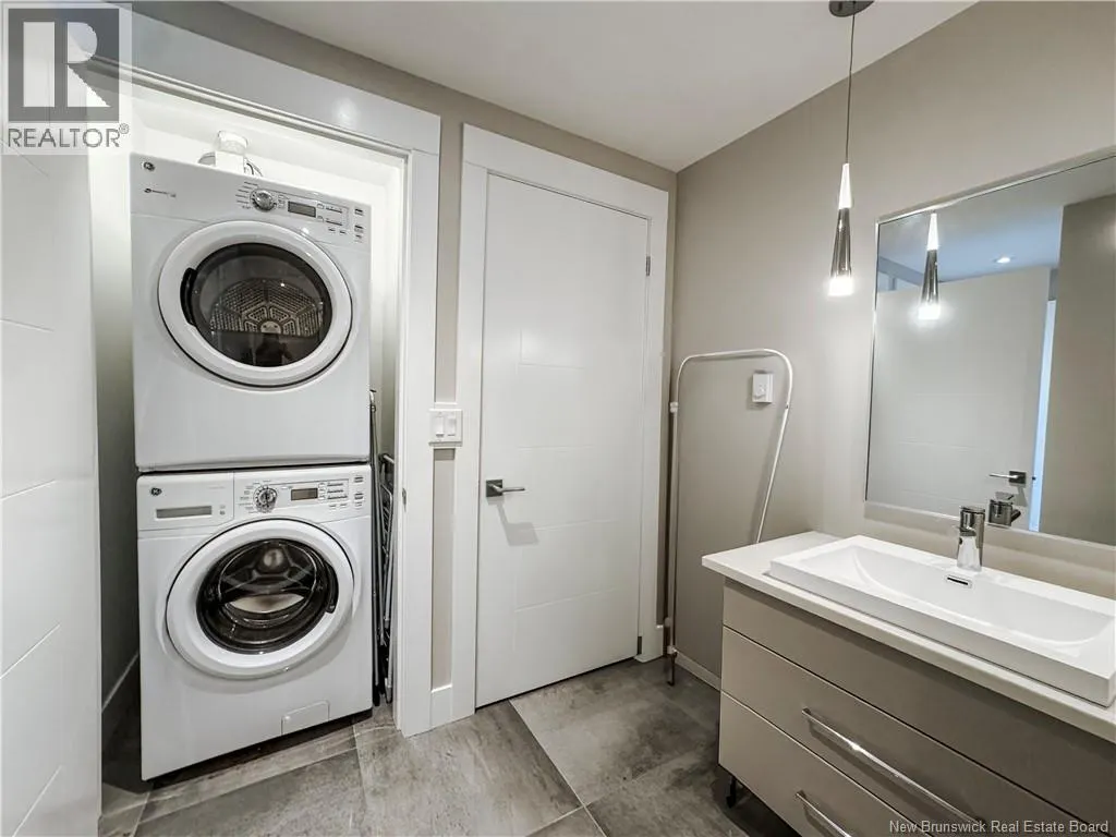55 Queen Street Unit# 712