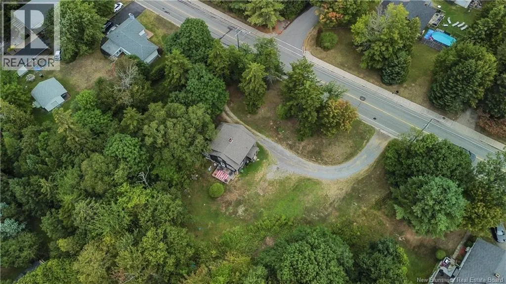 16 Clark Road