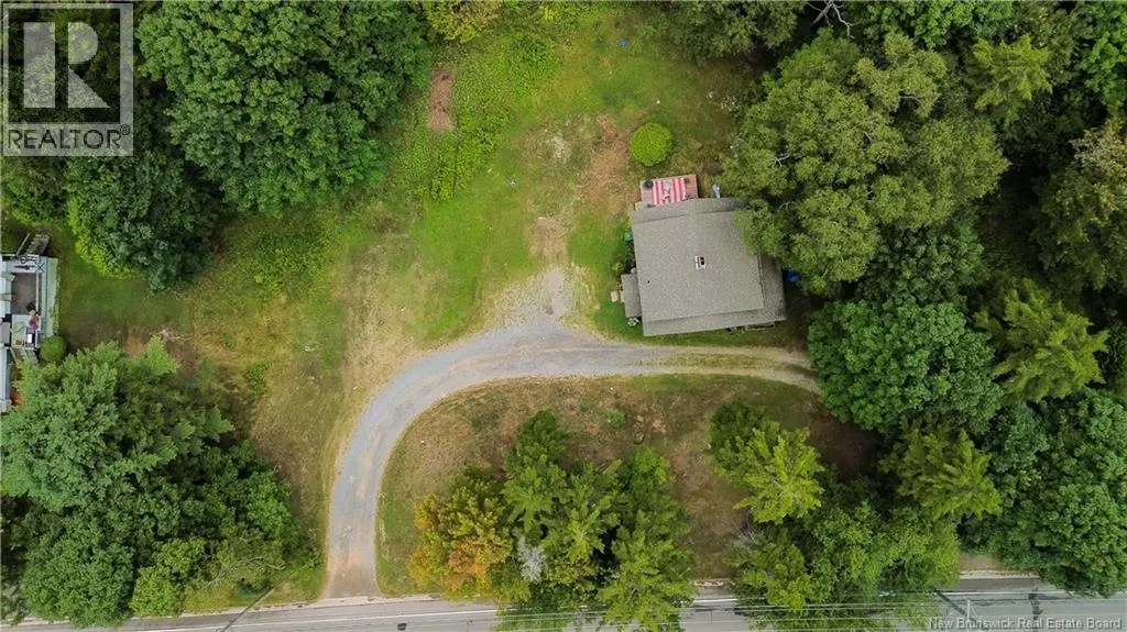 16 Clark Road