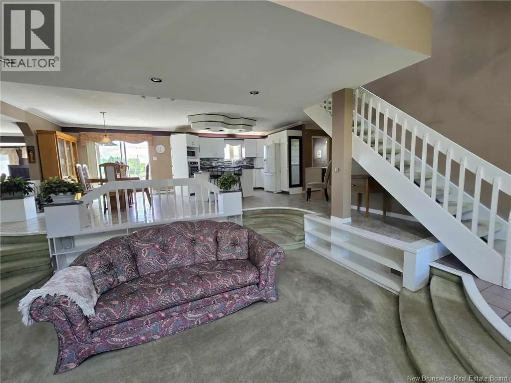 804 St Pierre Crescent