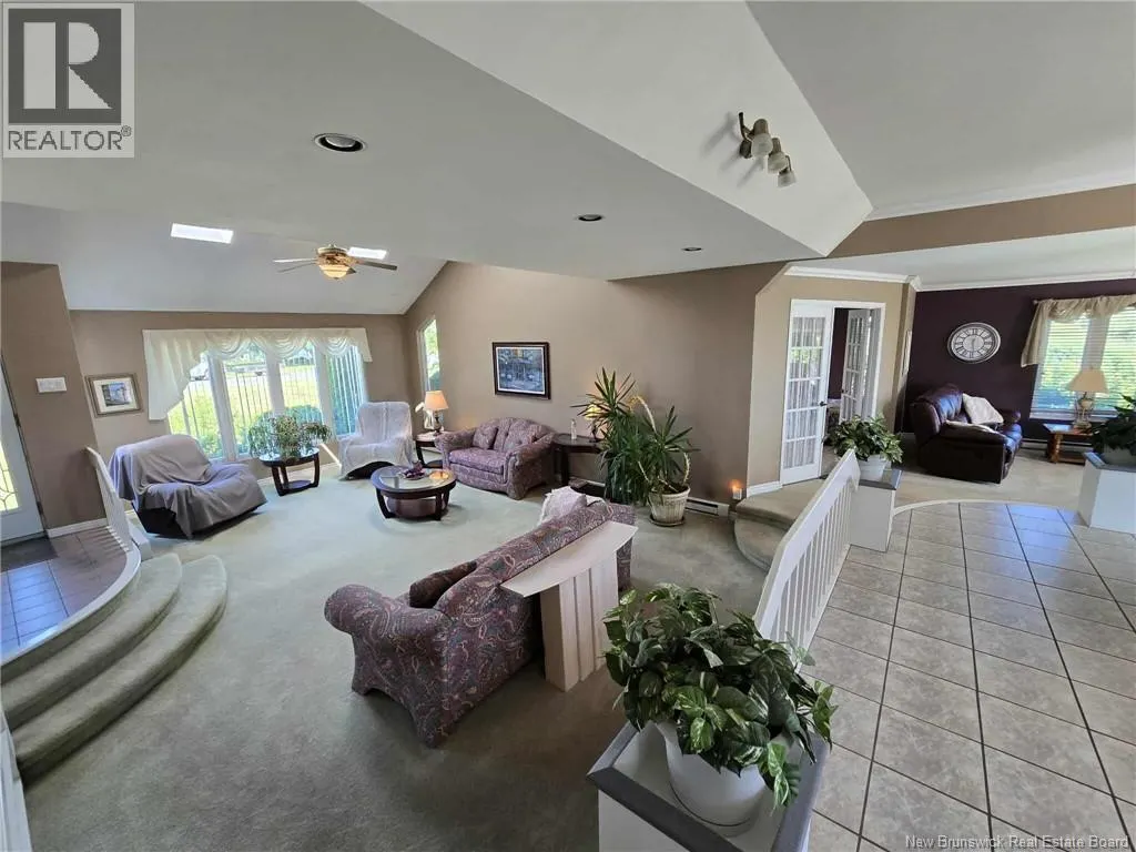 804 St Pierre Crescent