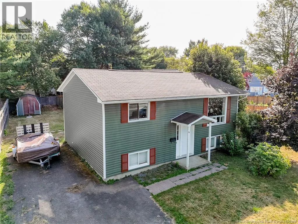 98 McAdam Avenue