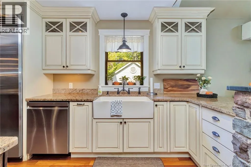 5 Cobblestone Drive