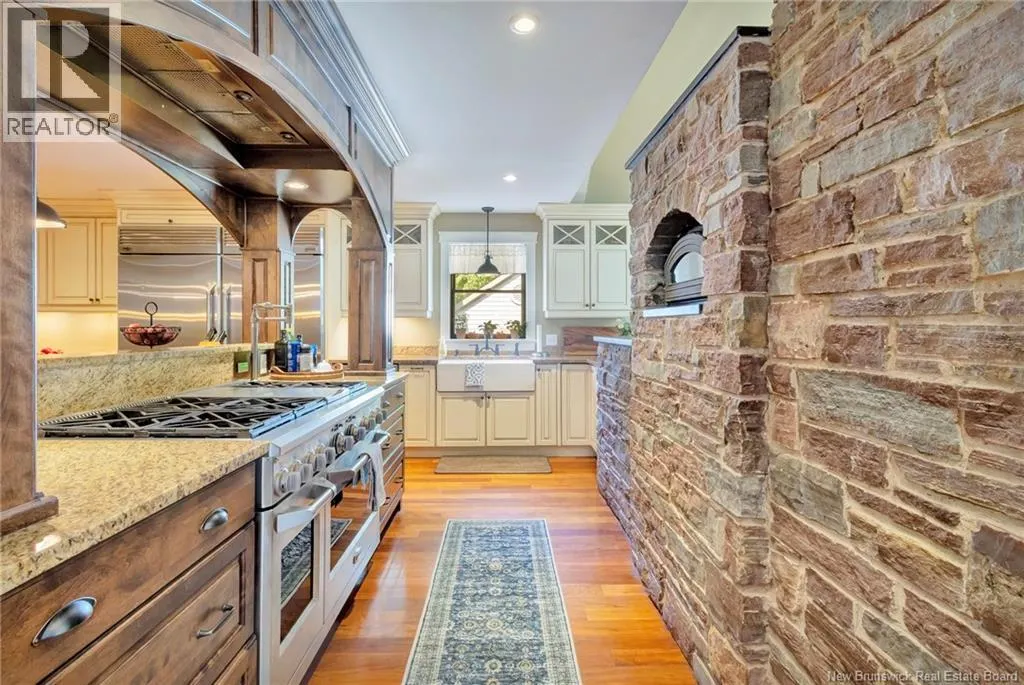 5 Cobblestone Drive