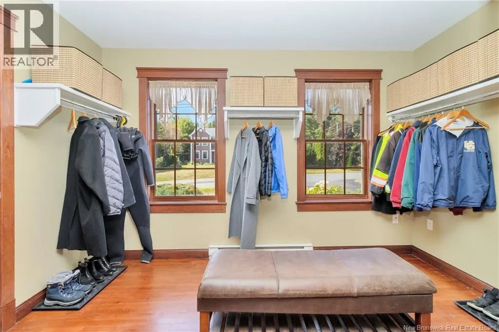 5 Cobblestone Drive