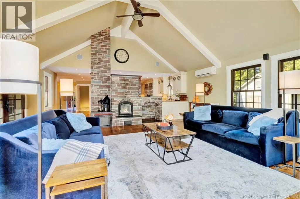 5 Cobblestone Drive