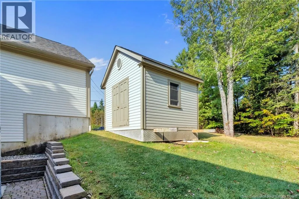 5 Cobblestone Drive