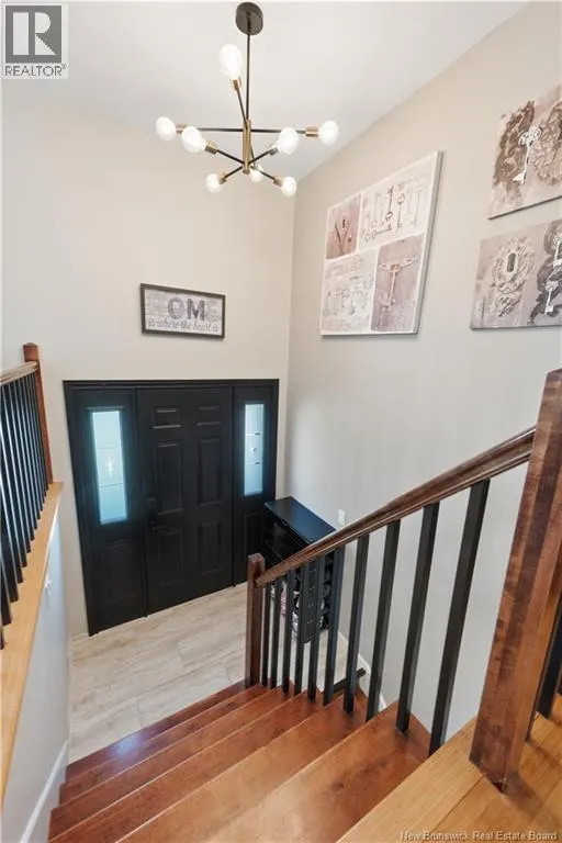 98 Henderson Avenue