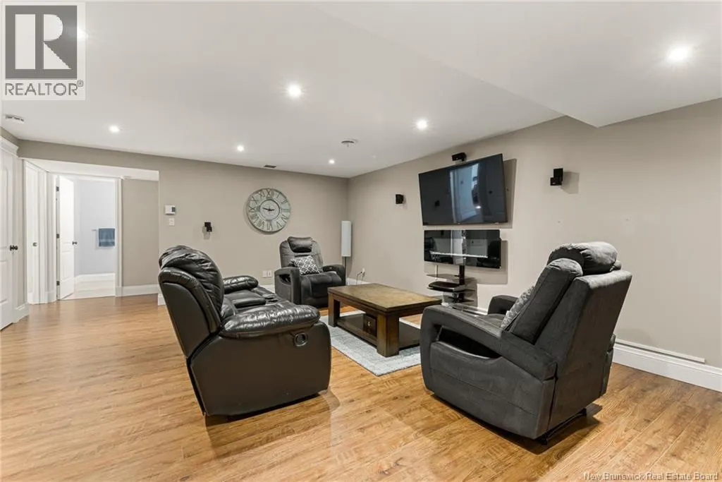 40 Salengro Crescent