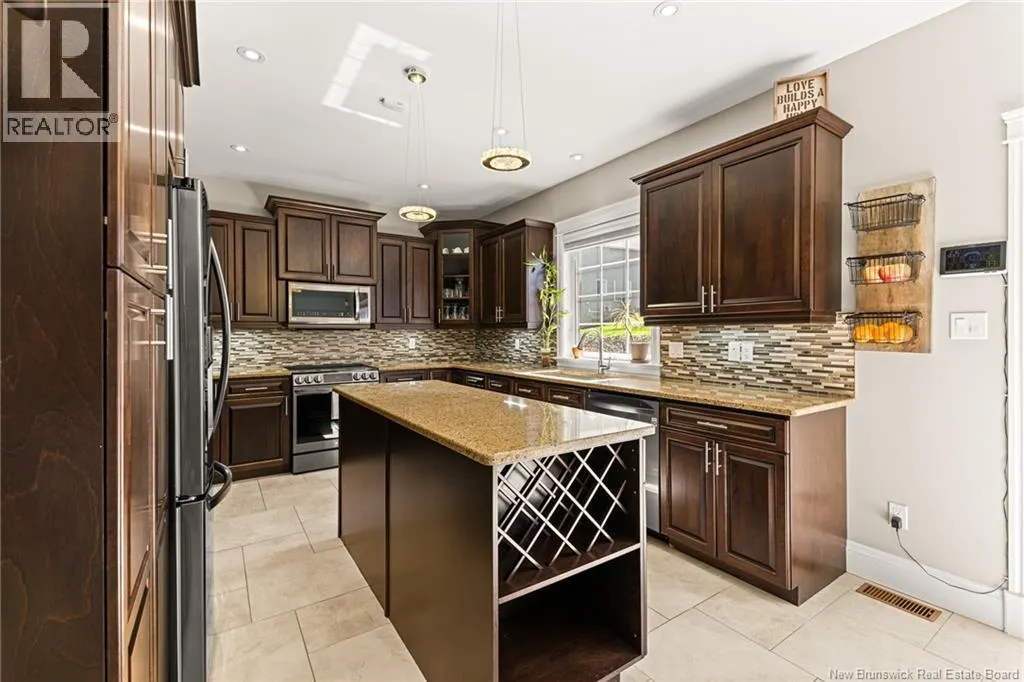 40 Salengro Crescent