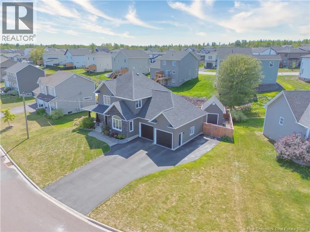 40 Salengro Crescent