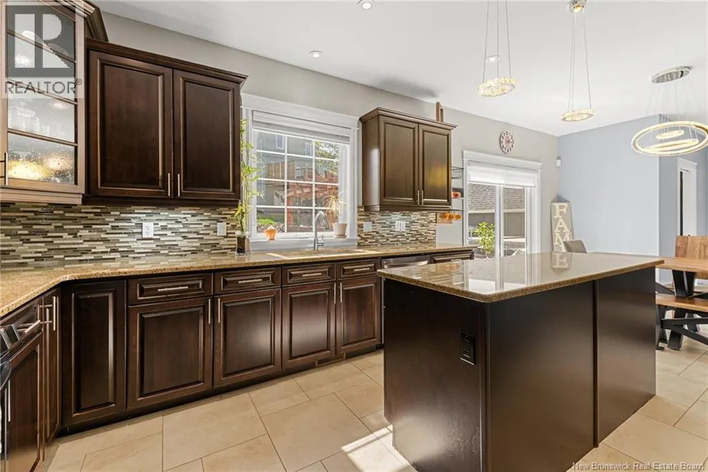 40 Salengro Crescent
