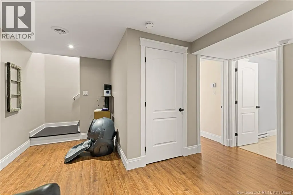 40 Salengro Crescent
