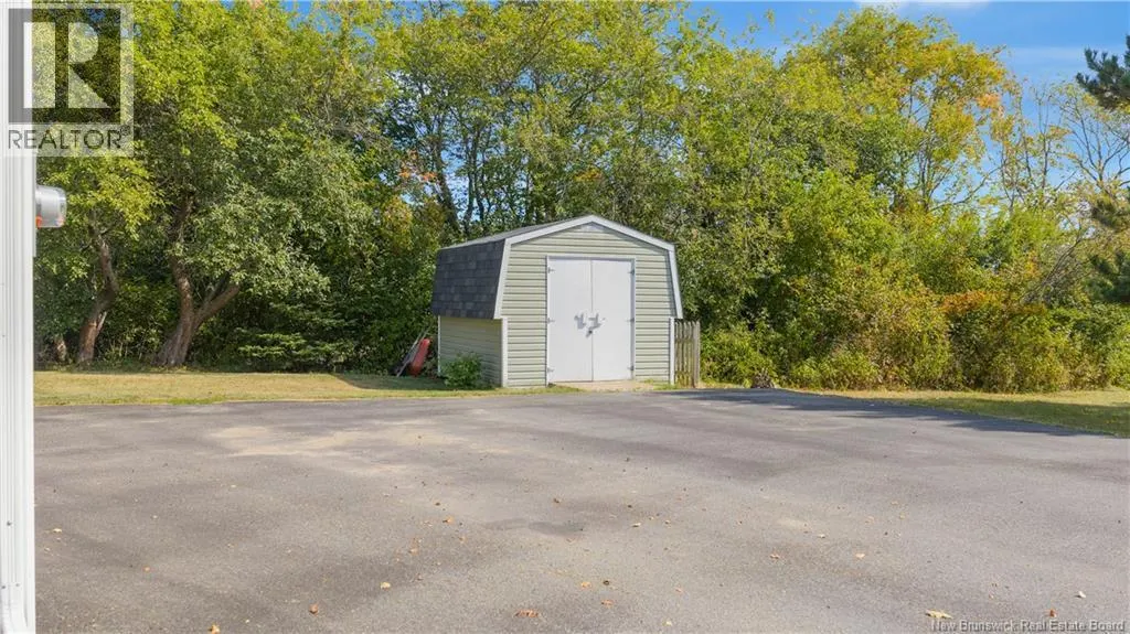 15 Parkridge Court