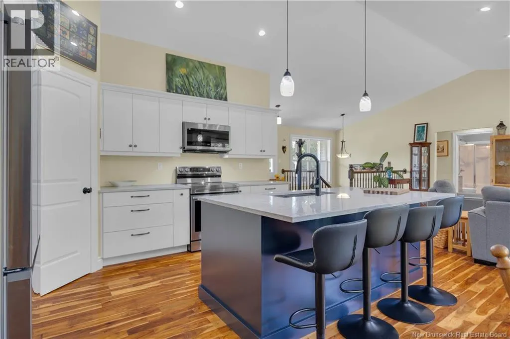15 Parkridge Court