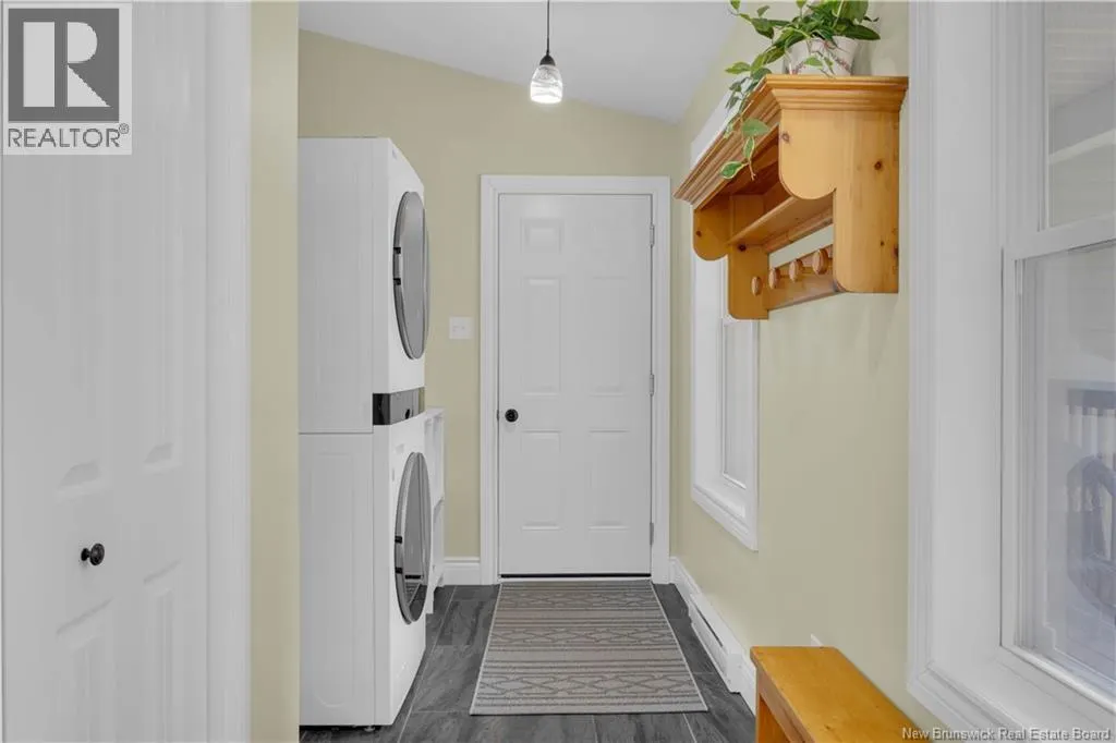 15 Parkridge Court