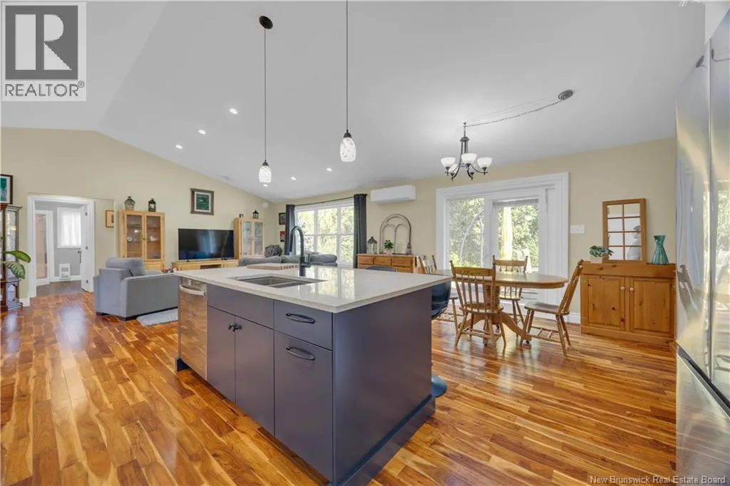 15 Parkridge Court