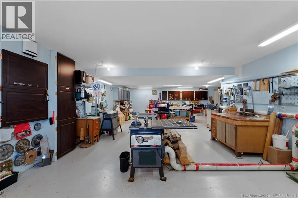 10 Bunker Hill Drive