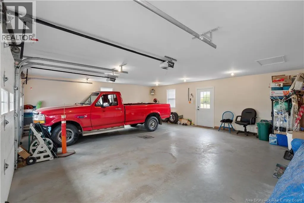 10 Bunker Hill Drive