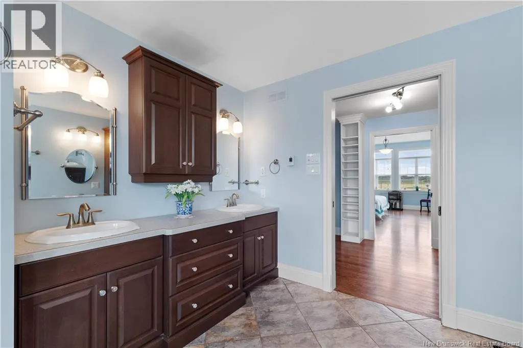 10 Bunker Hill Drive