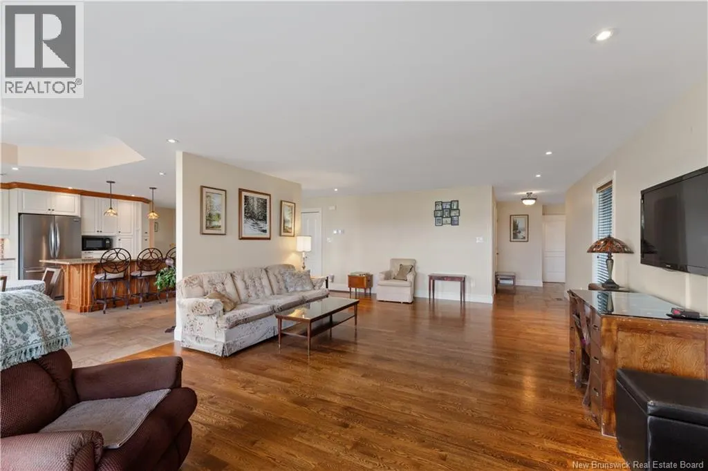 10 Bunker Hill Drive