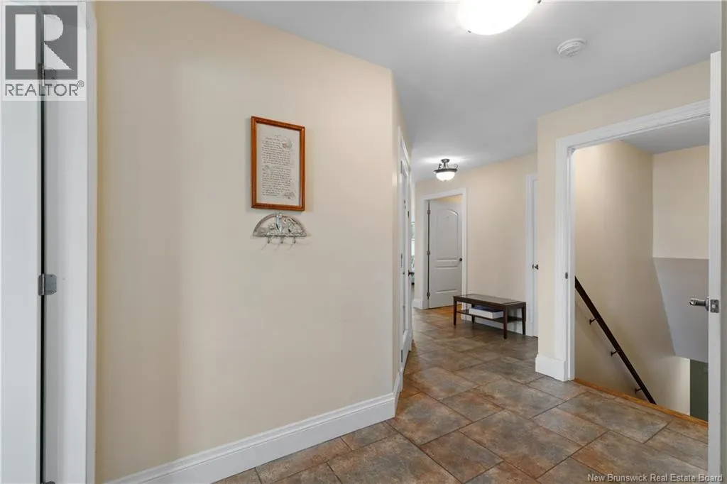 10 Bunker Hill Drive