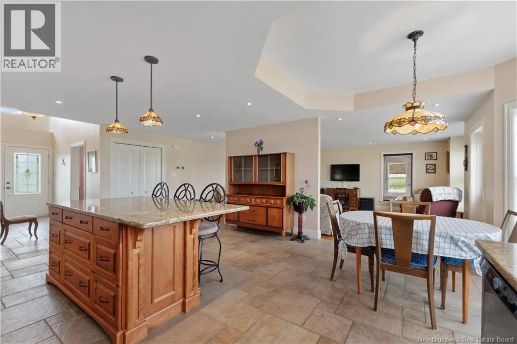 10 Bunker Hill Drive