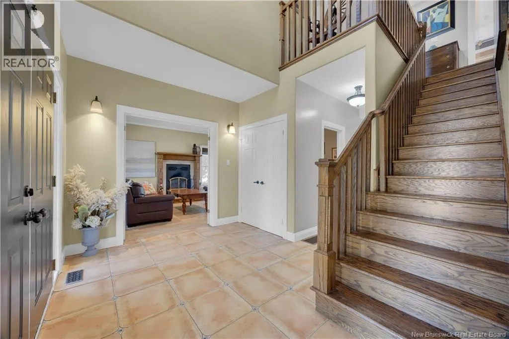 7 Meredith Drive