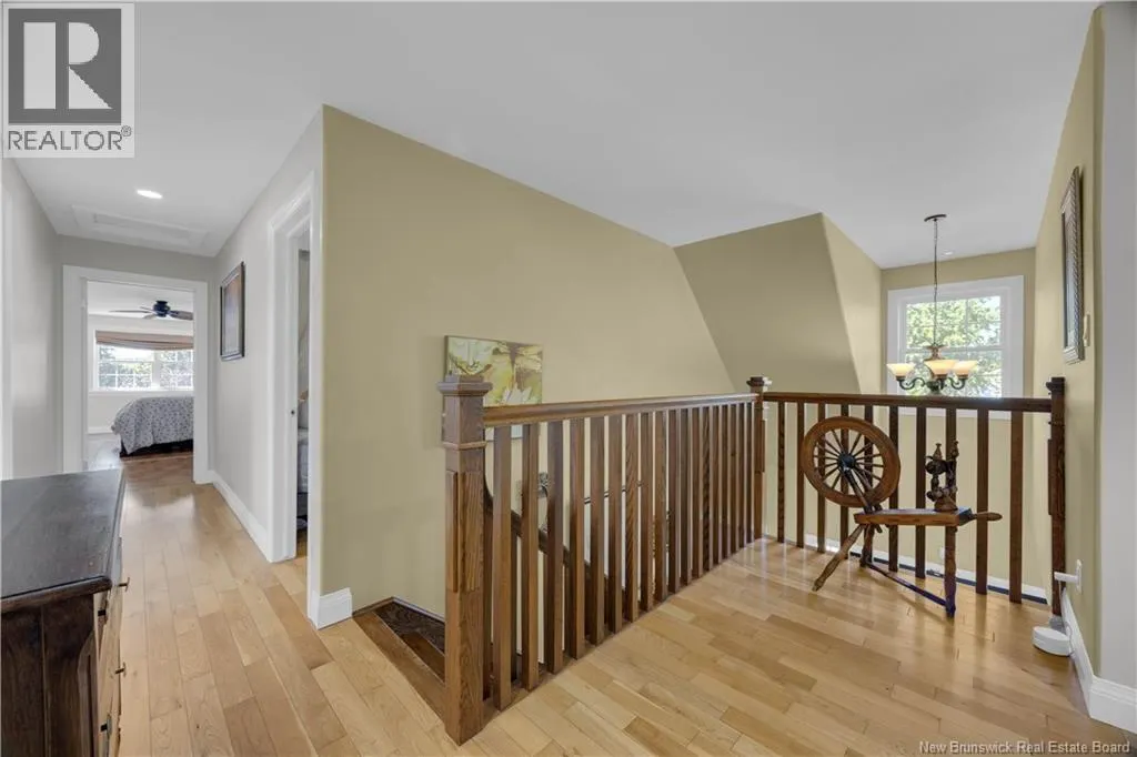 7 Meredith Drive