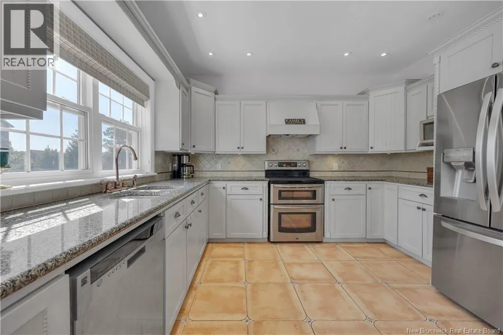 7 Meredith Drive
