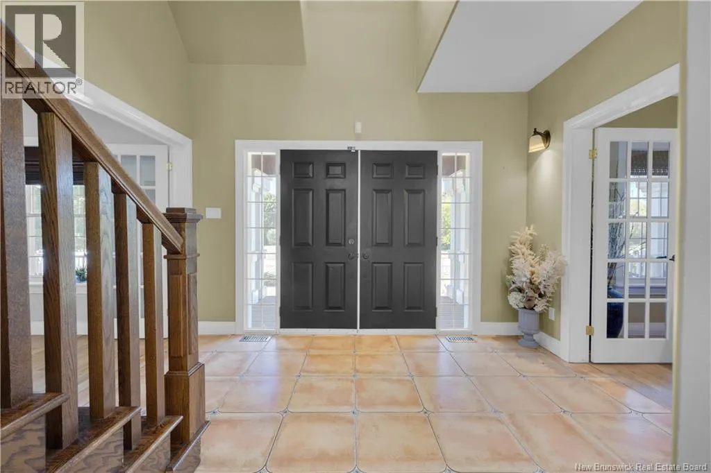 7 Meredith Drive