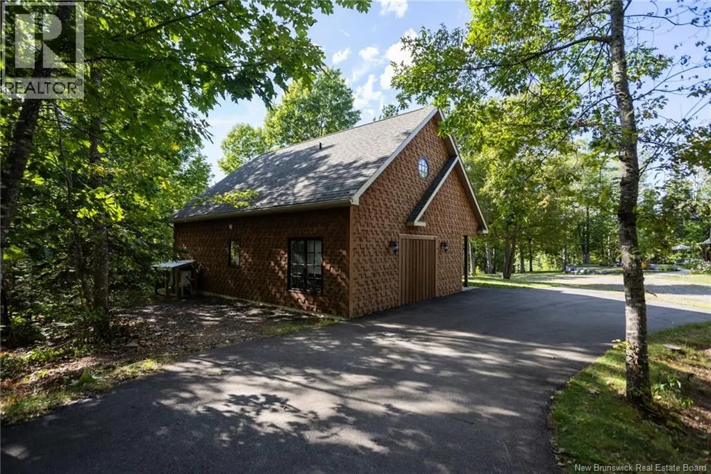 1152 Scenic Narrows Boulevard