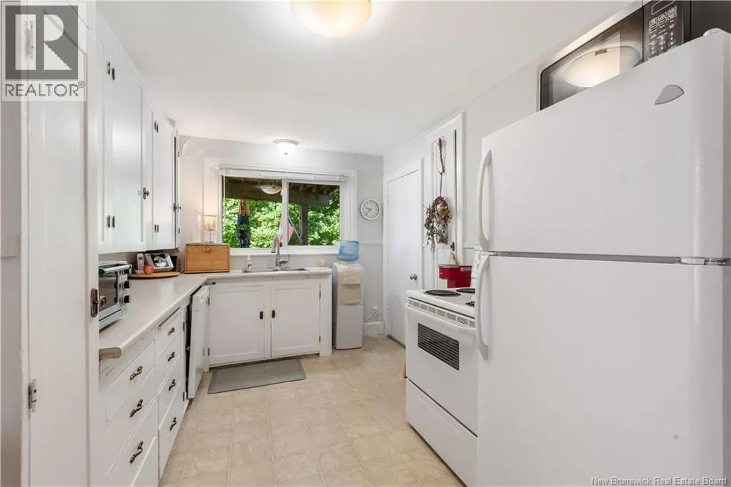 12-14 Orchard Drive