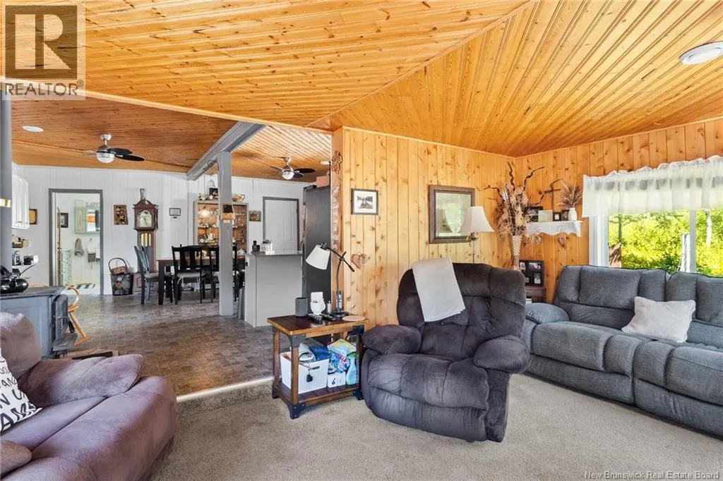 1677 Bronson Sett Road