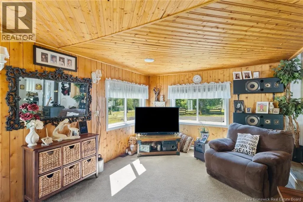 1677 Bronson Sett Road